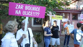 Pacijenti završili na ulici